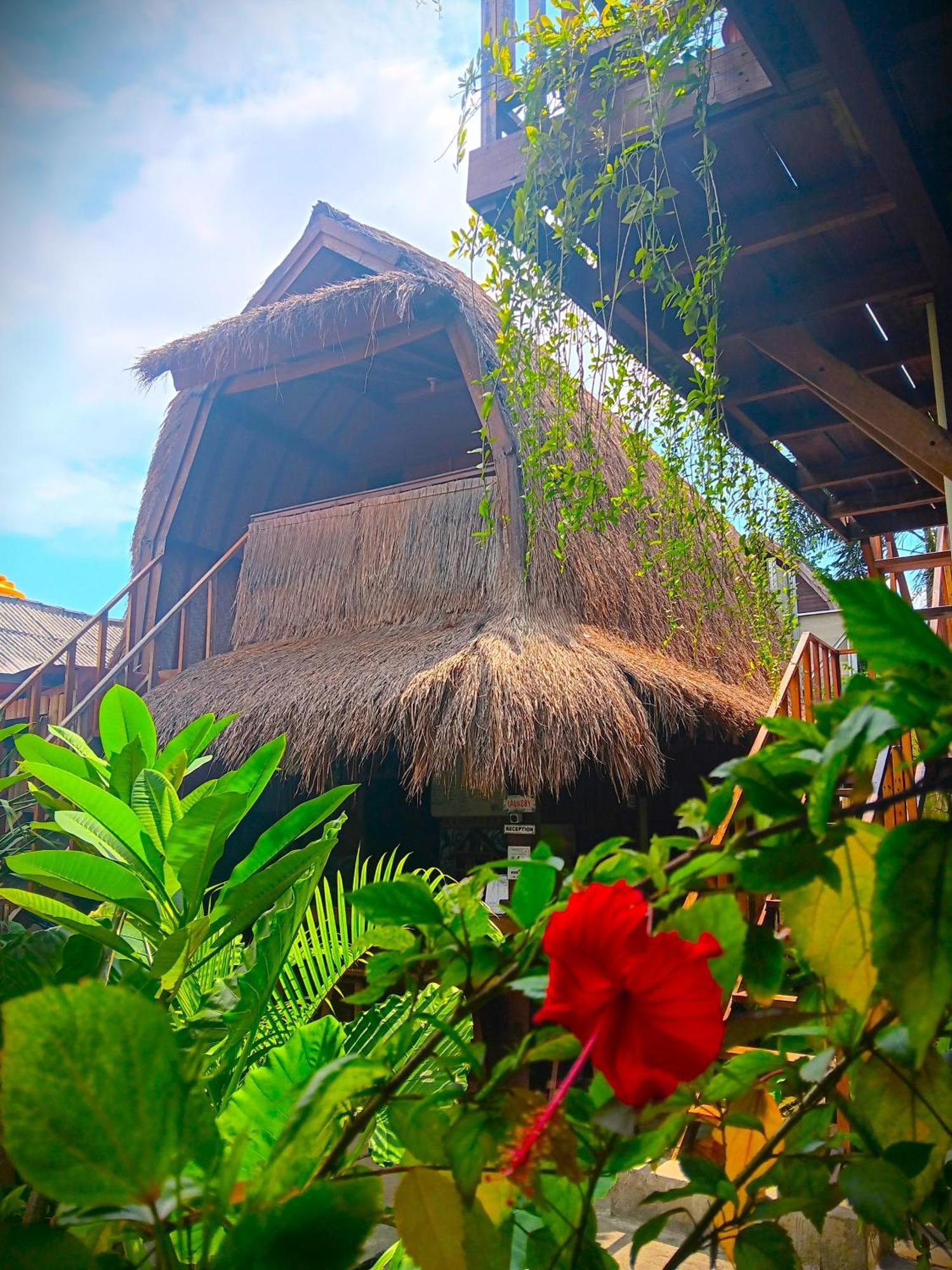 Good Vibes Bungalows Gili Trawangan Exterior photo